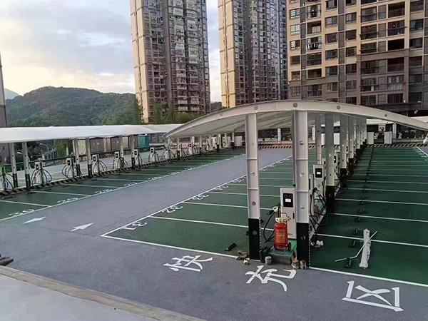 膜结构充电桩